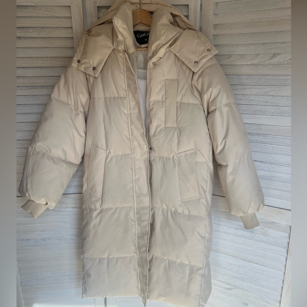 Nude puffer trenchcoat